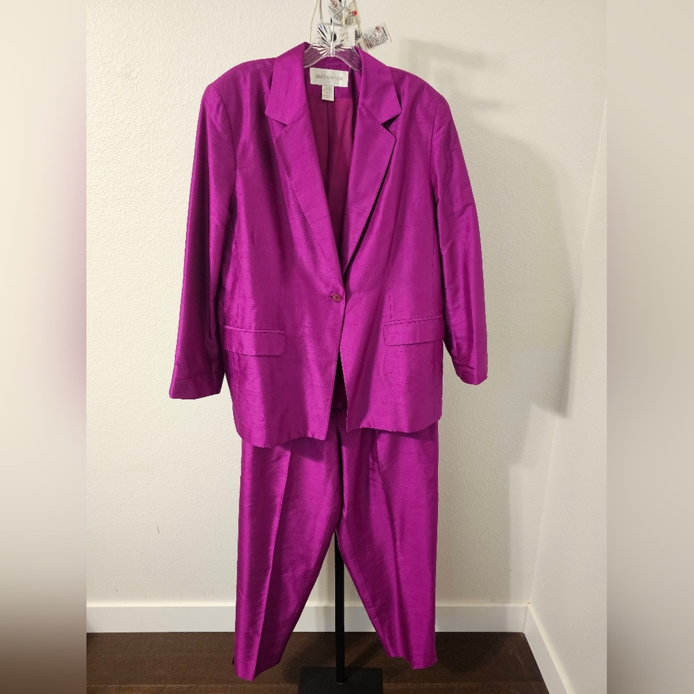 Jones New York Fuschia Pant Set Sz 16PW jacket and 14W pant